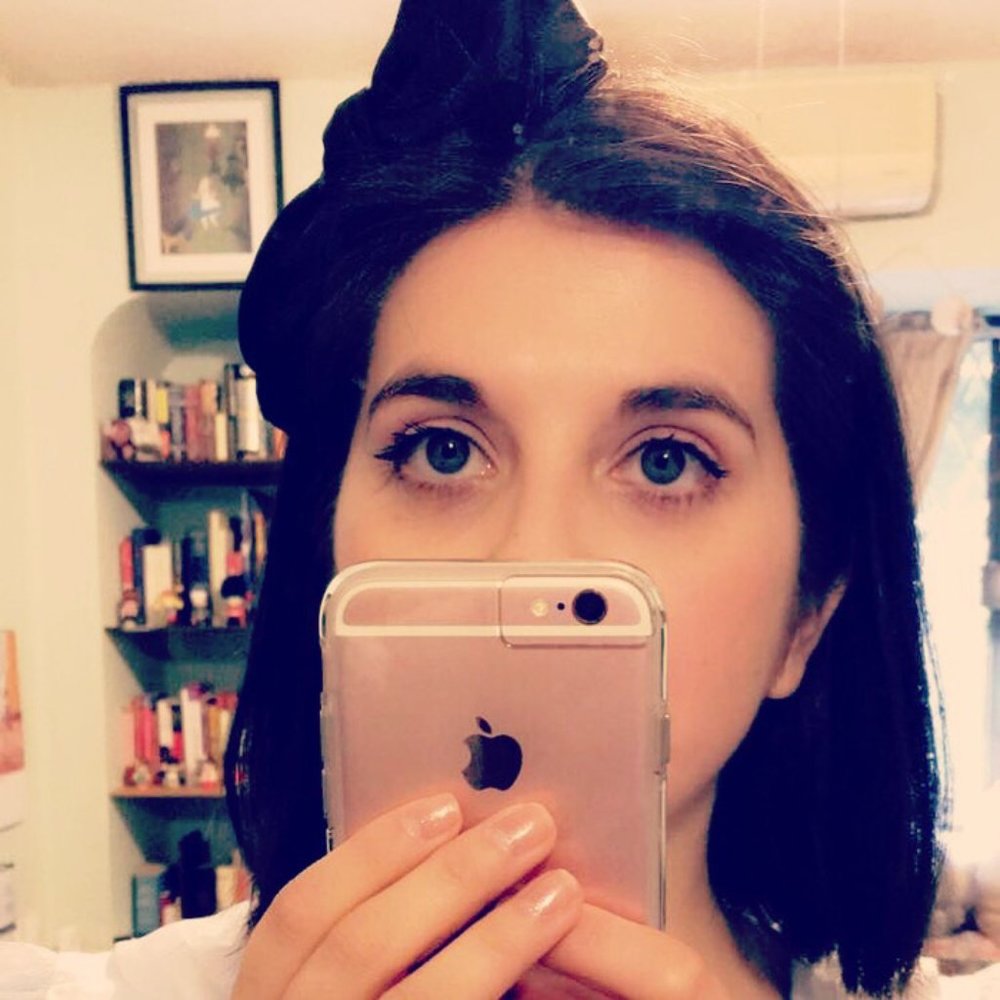 Meet your Posher, Carolina